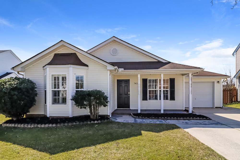 Foto principal - 7421 Sparkleberry Dr