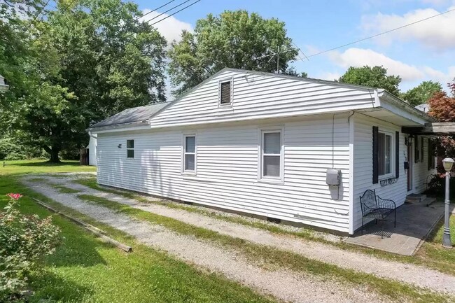 Driveway - 170 Wilmar St