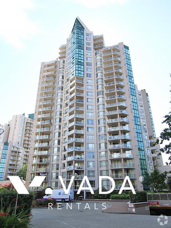 Building Photo - 1199 Eastwood St