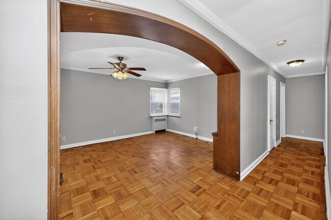 Photo - 2802 Digby Ave Apartment