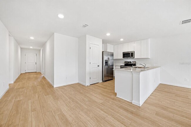 Building Photo - 3841 Amers Lp