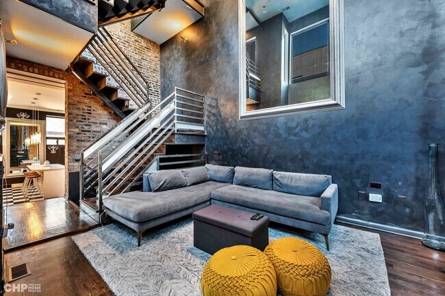 Foto del edificio - 1424 W Grand Ave