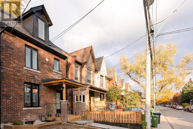 Building Photo - 180 Maria St
