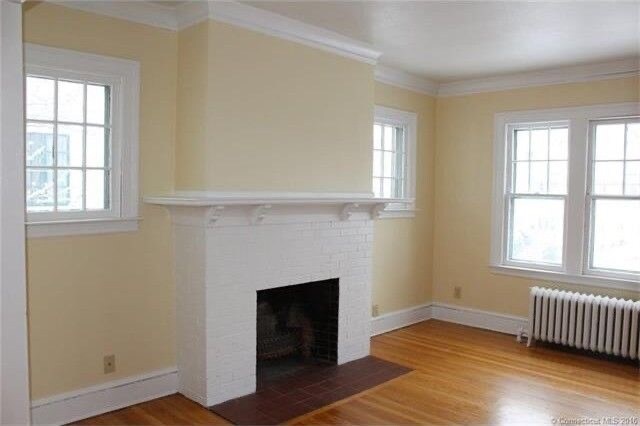 Building Photo - 132 Brace Rd