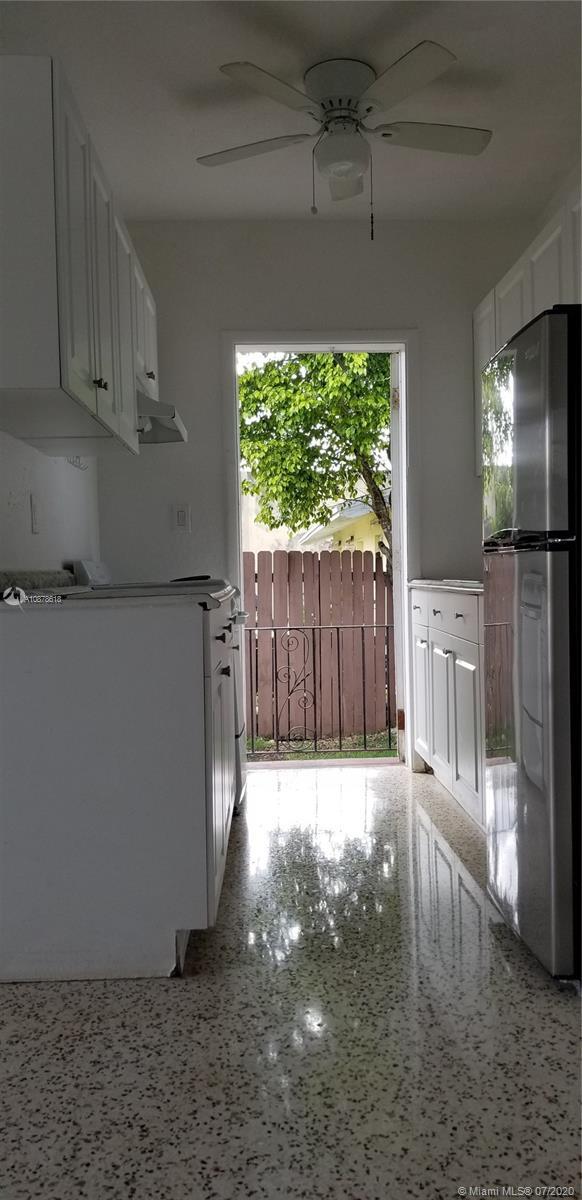 Building Photo - 601 NW 90th St