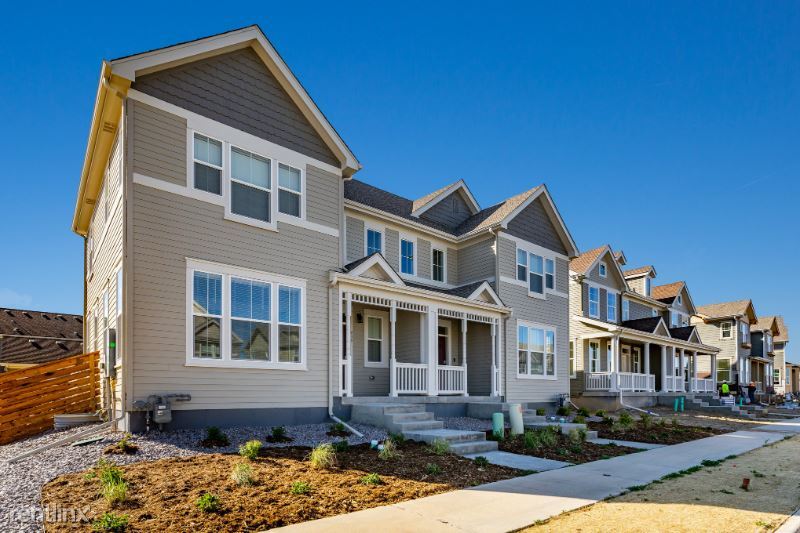 Primary Photo - 4 br, 3 bath Townhome - 439 Zeppelin Way