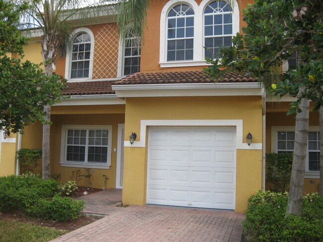 Building Photo - 5802 Erik Way