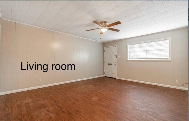 Building Photo - 706 Stubbs Ave