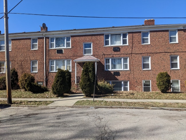 Photo - 13984 Superior Rd Apartment