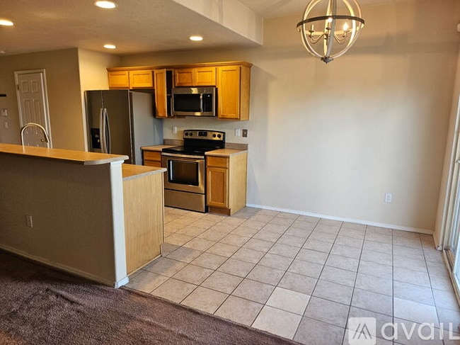 Building Photo - 3815 Josephine Heights