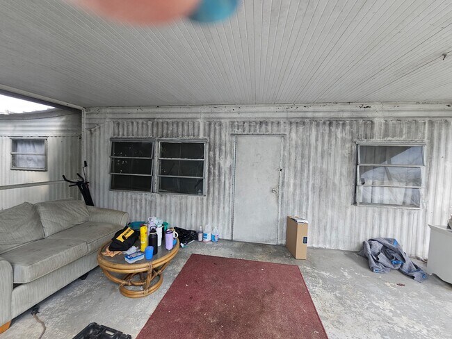 Foto del edificio - 920 Boardwalk Ln