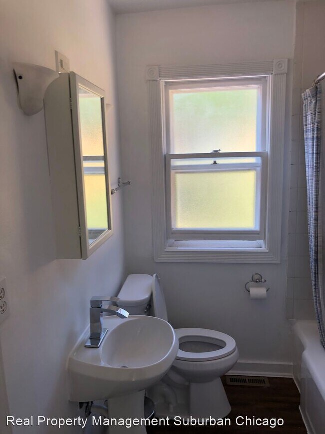 Foto del edificio - 3 br, 2 bath House - 356 55th Street