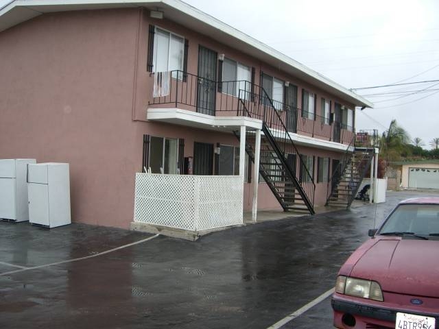 Building Photo - Casablanca Apartments