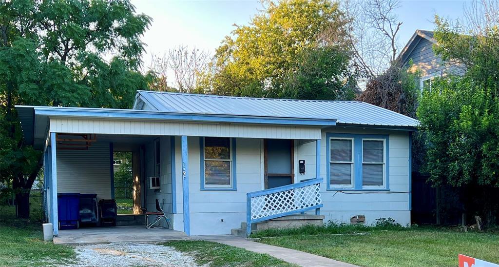 Primary Photo - 5409 Link Ave