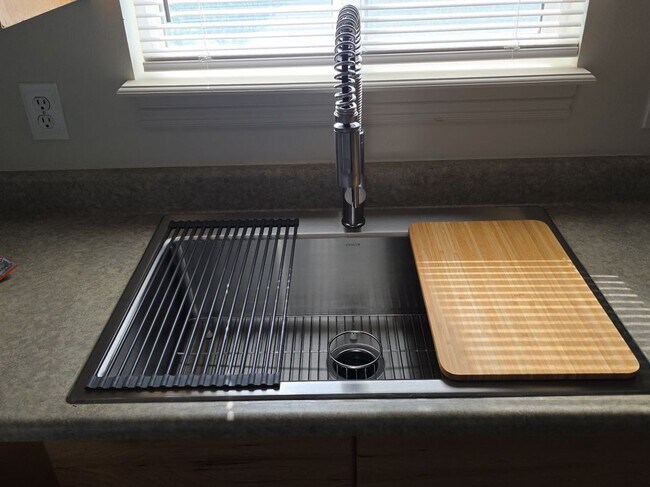 Foto del edificio - 1356 S 30 E