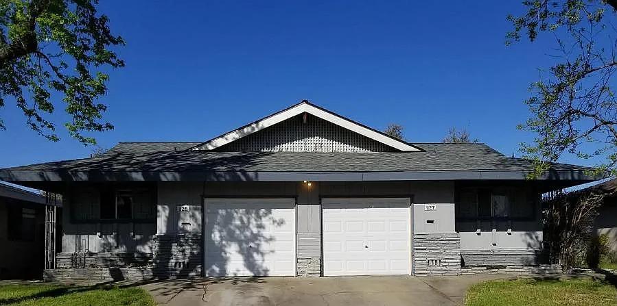 Primary Photo - 1125 Wayland Ave