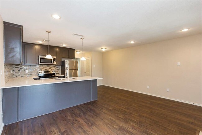 Foto del edificio - 4535 Live Oak St