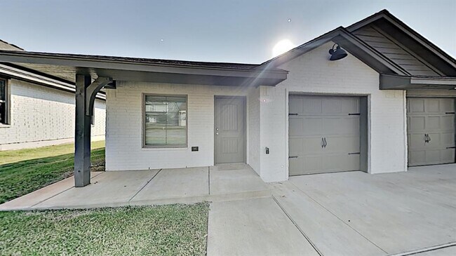 Foto del edificio - 11502 N Lincoln Blvd