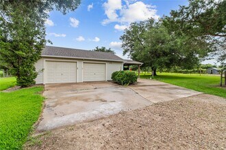 Building Photo - 4848 Wickwillow Ln