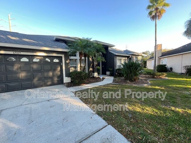 Foto del edificio - 4907 Blackburn Ct