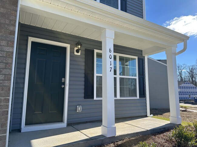 Building Photo - 6017 Northway forest Dr