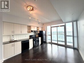 Building Photo - 160 Vanderhoof Ave