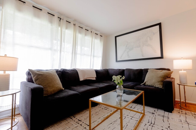 Foto del edificio - 1404 36th St N