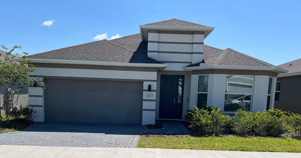 Foto principal - 2311 White Cedar Wy
