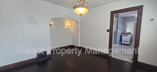 Building Photo - 4111 S Calhoun St