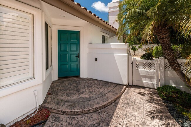 Building Photo - Beautifully maintained Ocean Hills home wi...