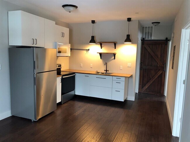 Foto del edificio - 640 Bluff St