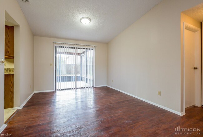 Building Photo - 607 Fieldstone Dr