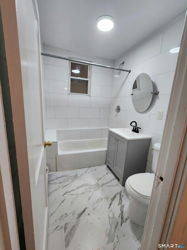 Foto del edificio - 465 Wethersfield Ave
