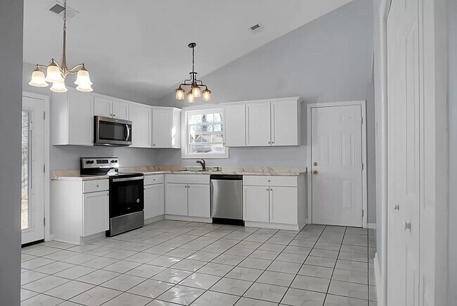 Foto del edificio - Goose Creek Ranch Available Now!