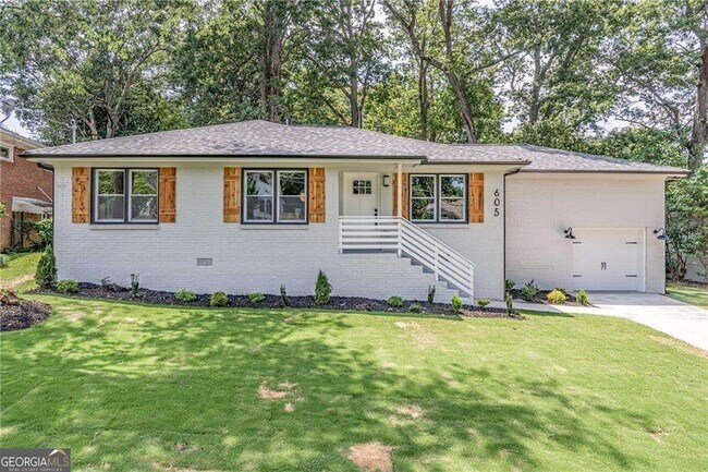 Foto del edificio - 605 Blake Ave SE