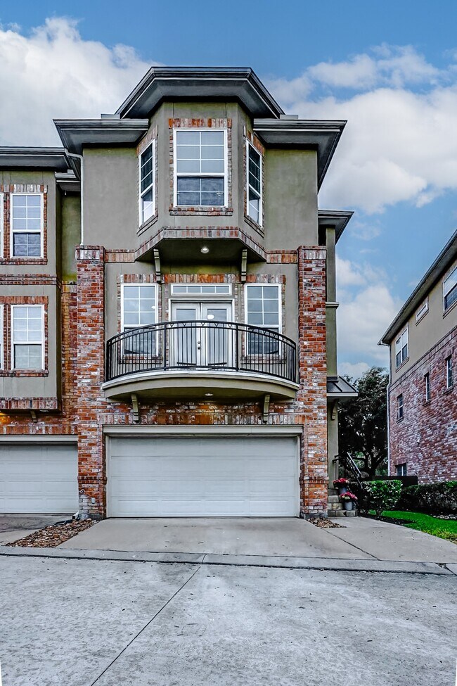 Foto del edificio - 5 Versante Ct