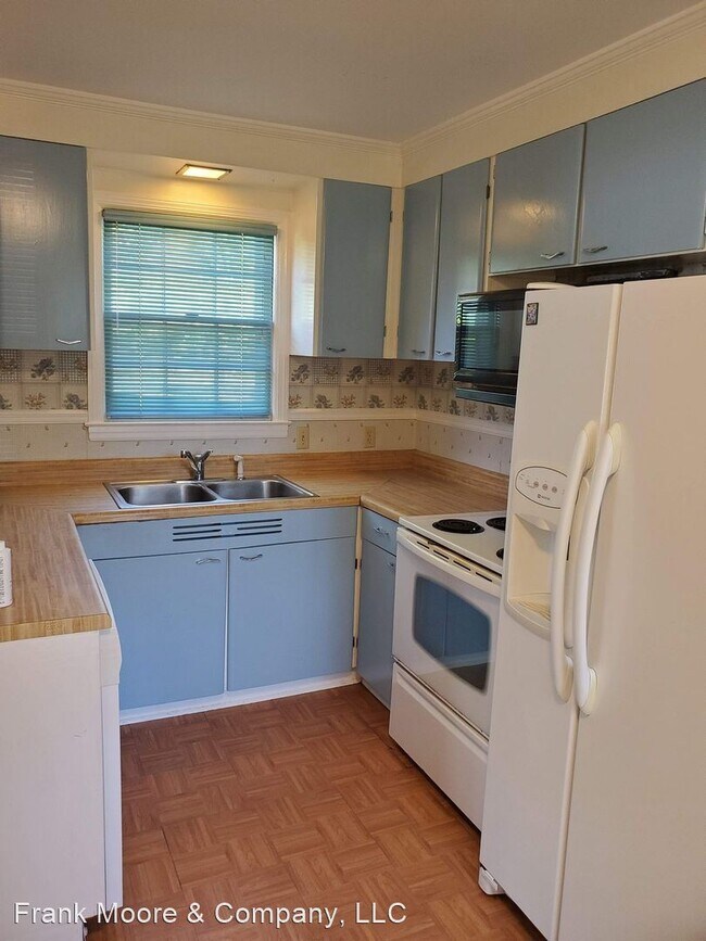 Building Photo - 3 br, 1 bath House - 7206 Madison Ave