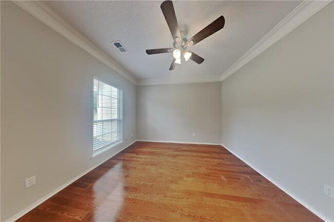 Building Photo - 11085 Taylors Spring Pl