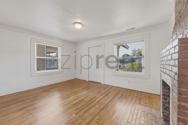 Foto del edificio - Unit Apt B
