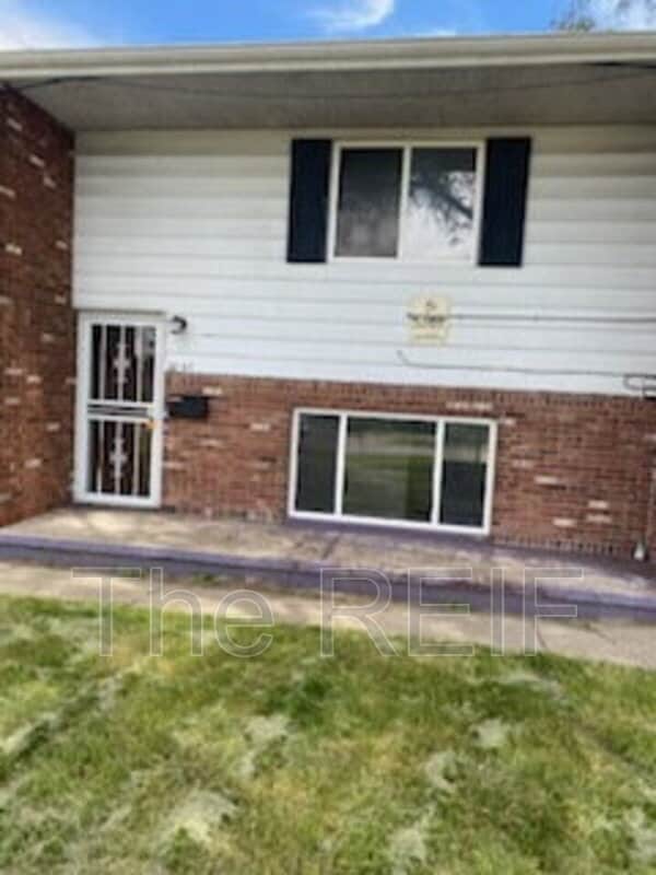Foto del edificio - 2047 N Averill Ave