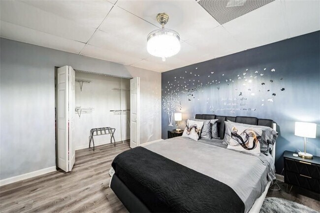 Foto del edificio - 795 Deerwood Dr