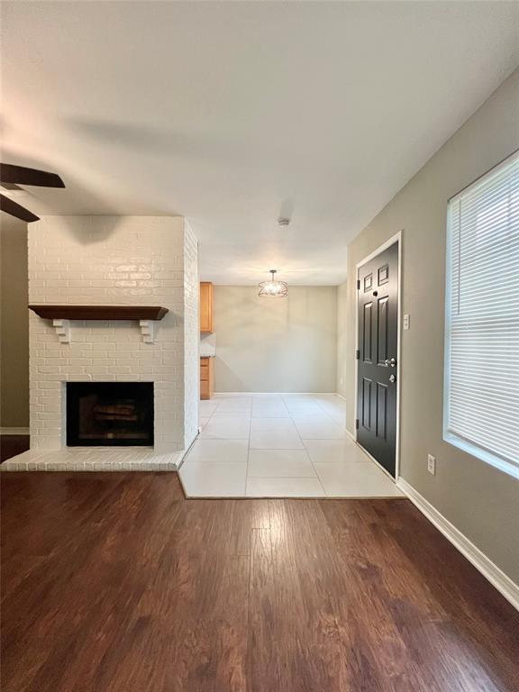 Foto del edificio - 8850 Glen Meadow Ln
