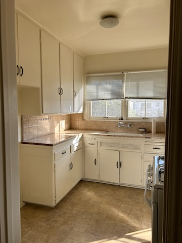 Building Photo - 4703 Finley Ave