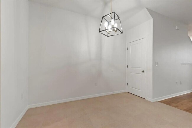 Foto del edificio - 2879 Suncoast Blend Dr