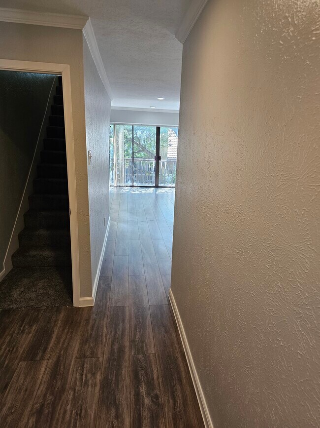 Foto del edificio - 4567 N O Connor Rd