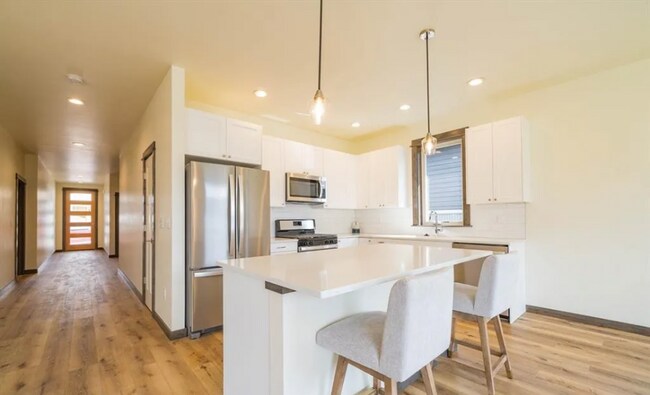 Foto del edificio - Beautiful condo in a great location!