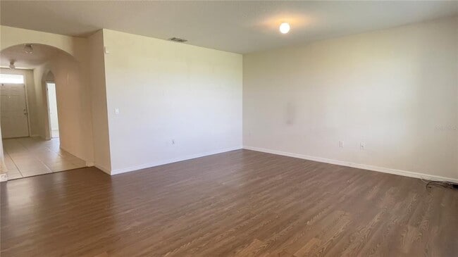 Building Photo - 424 Nova Dr