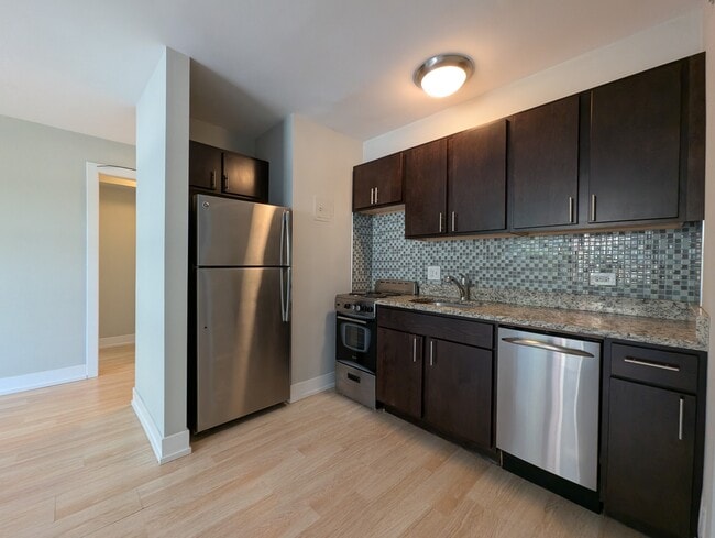 Foto del edificio - 429 W Wellington Ave