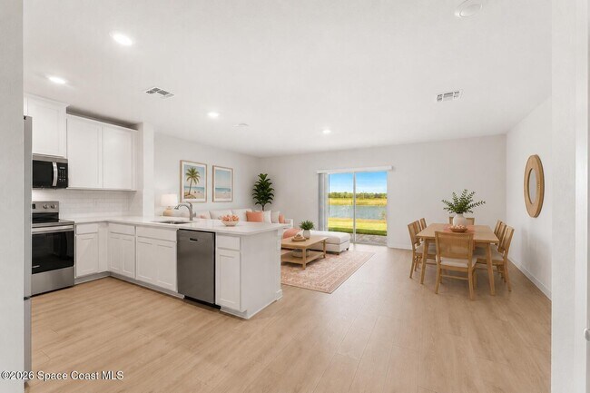 Building Photo - 9734 Venetian Sq