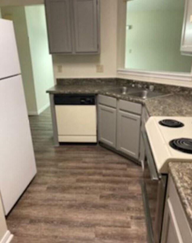 Foto del edificio - *For Rent: Adorable 3-Bedroom, 2-Bath Home...